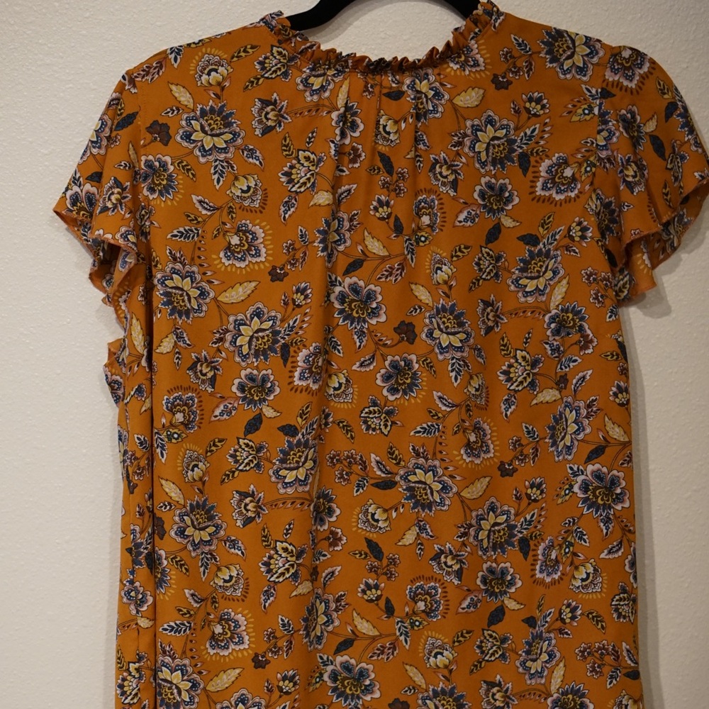 FOREVER 21 BLOUSE